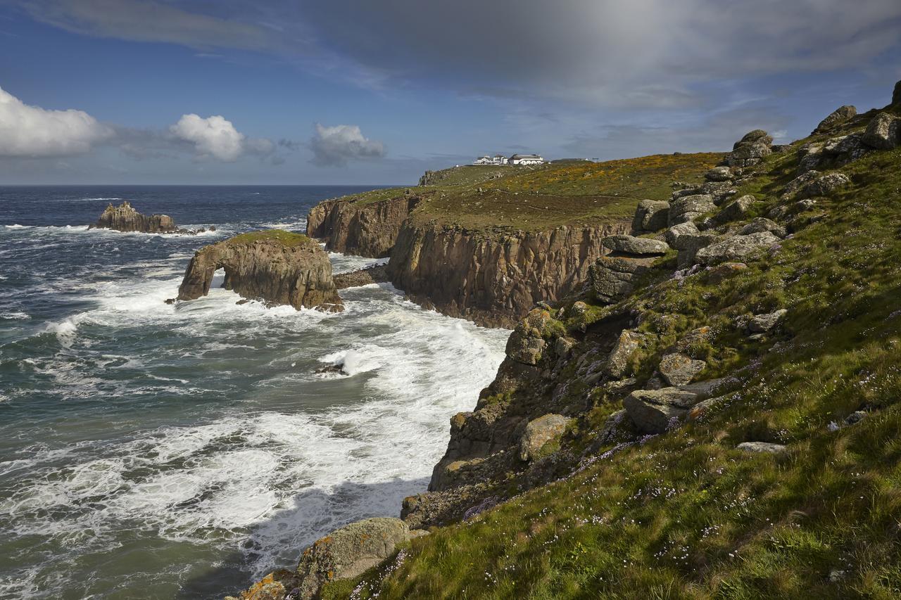 The Land'S End Hotel Sennen Exterior foto